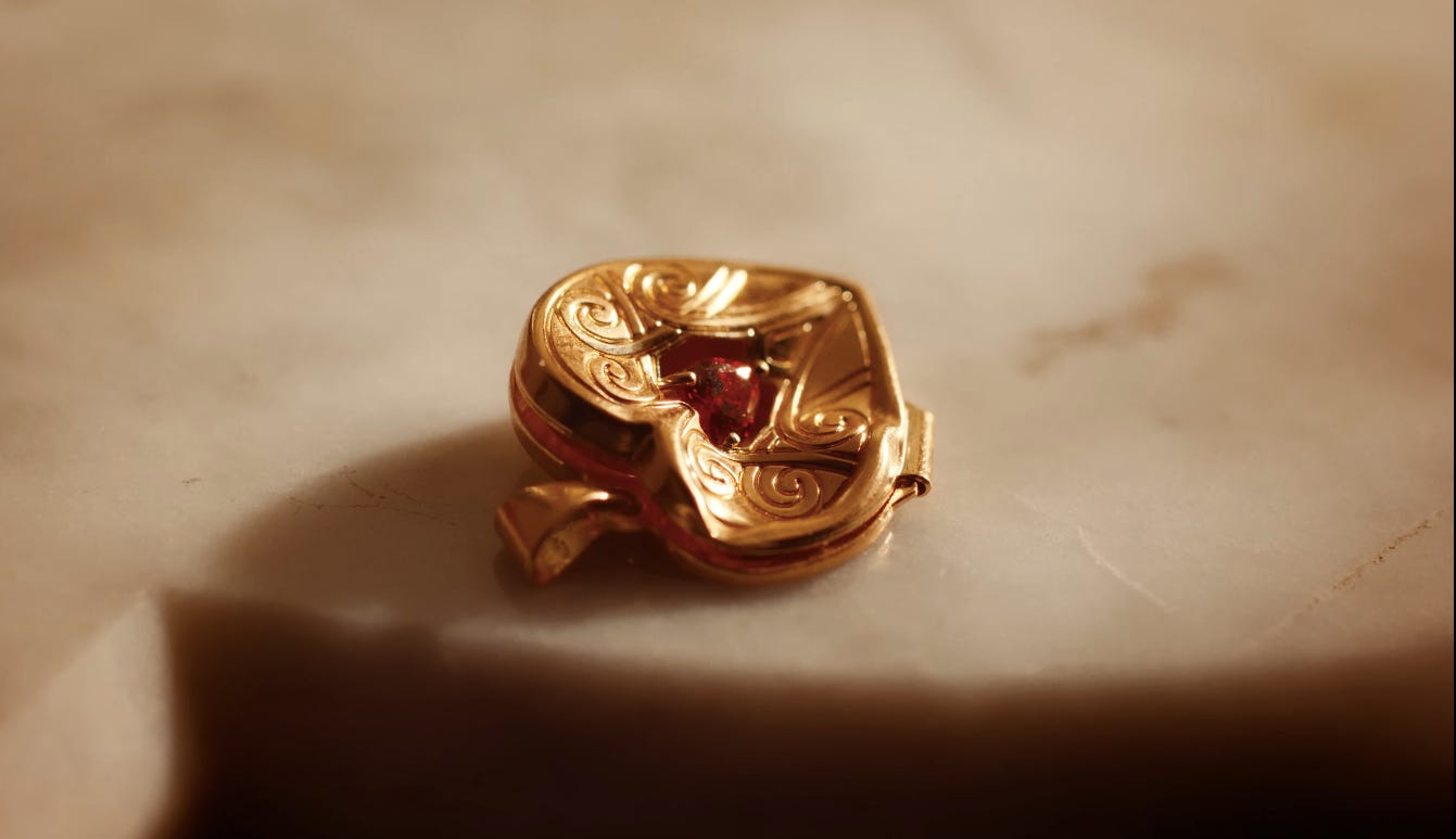 Rosalía: Un corazón de metal aplastado por la religión